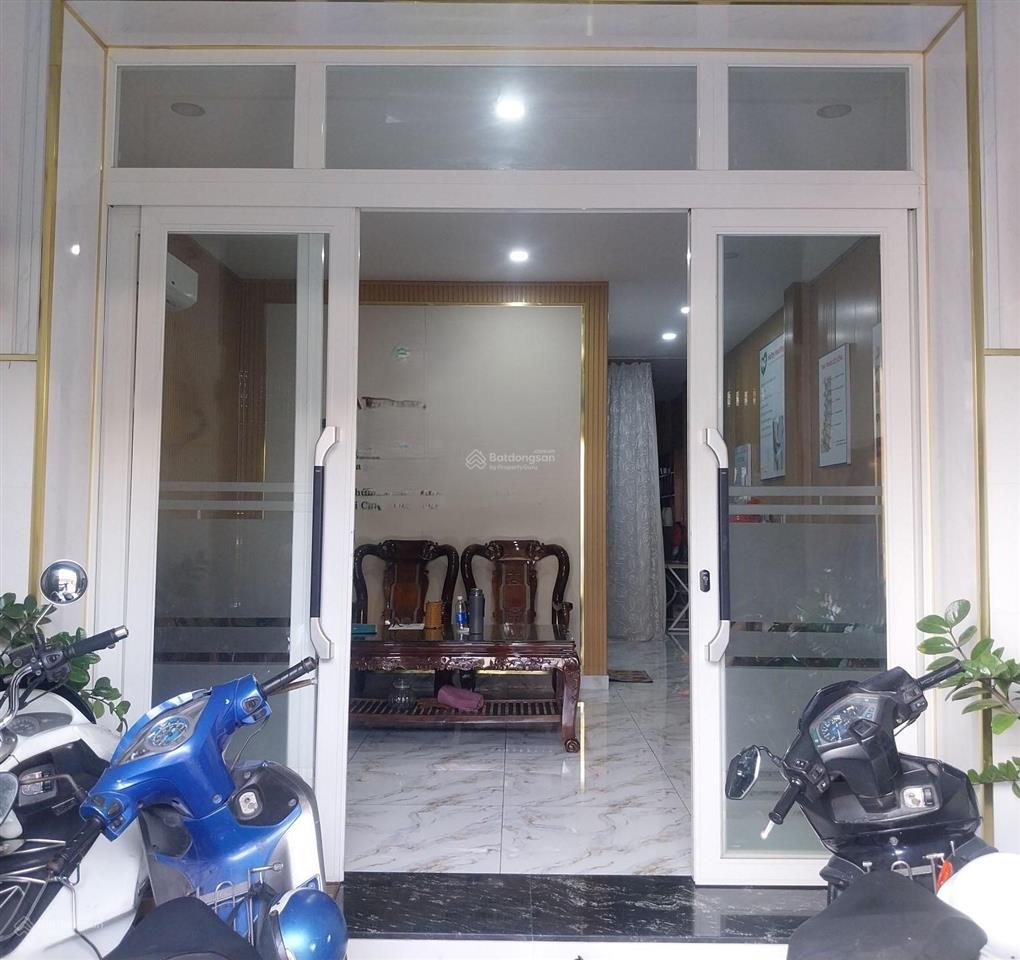 Mặt tiền tống văn hên  78m2  2 tầng  ngay cổng kcn tân bình  giá chỉ 9.5 tỷ thương lượng