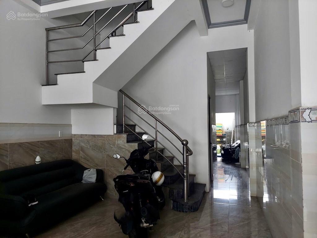 Nguyễn phúc chu  hẻm xe tải  cách mt 50m  94m2 chỉ 9.5 tỷ. chủ bán nhanh đi định cư