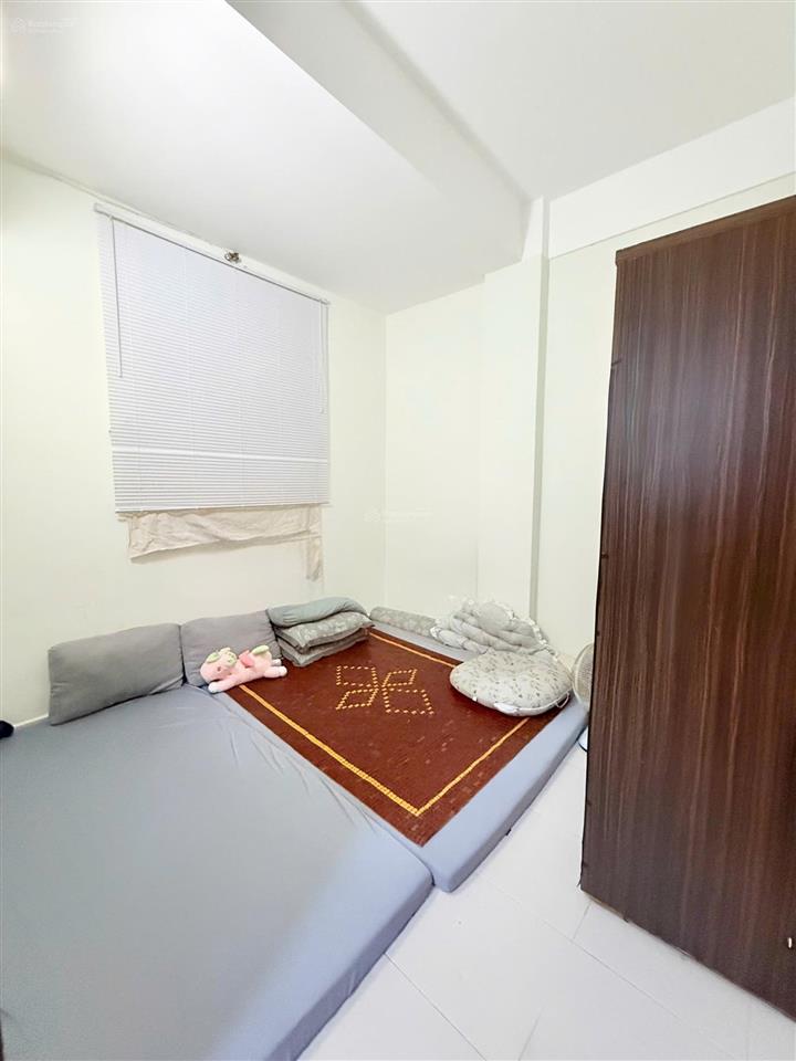 Cần cho thuê căn hộ chung cư b1 trường sa  tầng cao