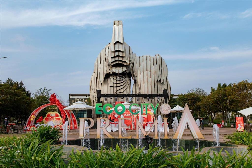 Nhà mặt tiền đường tường vy  ecocity premia buôn ma thuột