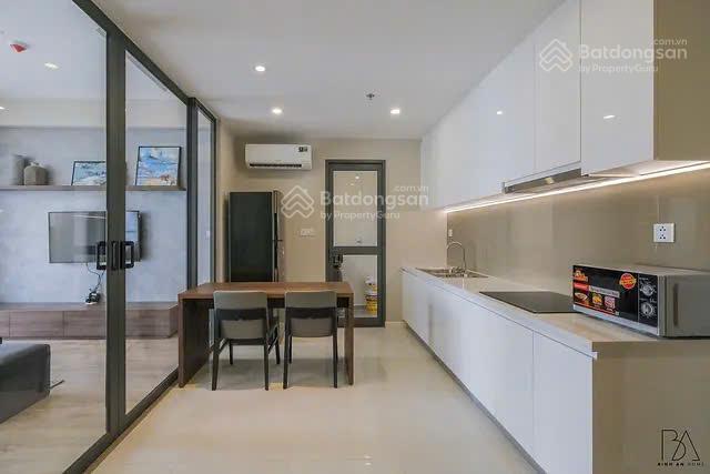 Chính chủ cần bán gấp căn 1pn, 52m2 full nội thất mới làm 500 triệu tặng kèm, sổ sẵn công chứng.