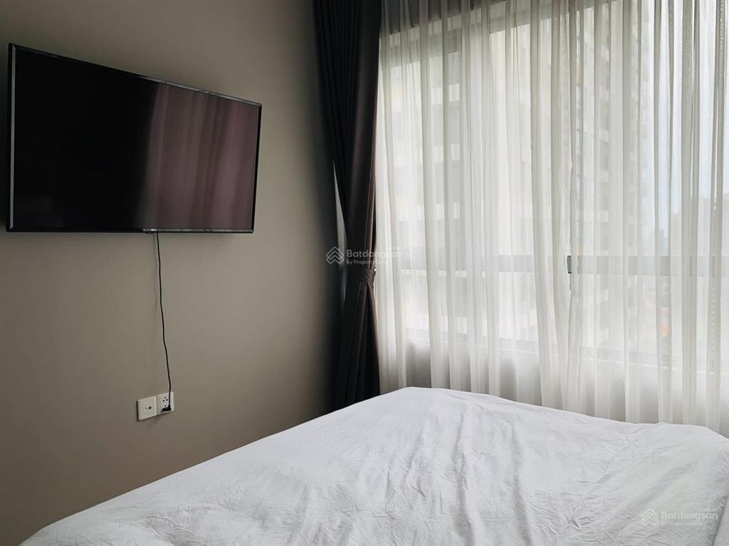 Độc quyền quản lý cho thuê căn góc lầu 38, ban công 4 cánh, tháp sol, full nội thất giá 23 triệu.