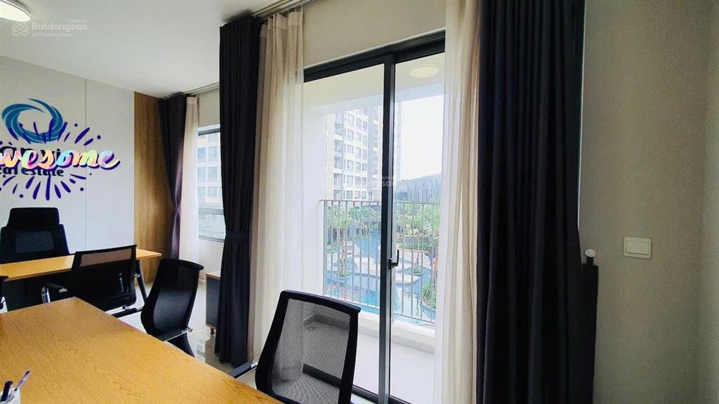 Mình cho thuê officetel 45m² tại masteri an phú, giá chỉ 15.000.000 vnđ/tháng. 0912 215 ***