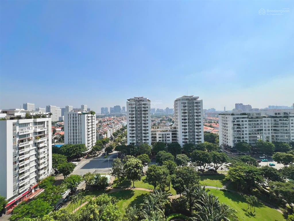 Cần cho thuê nhanh căn hộ star hill, pmh, q7 nhà đẹp, giá tốt.  0918 784 *** em hải