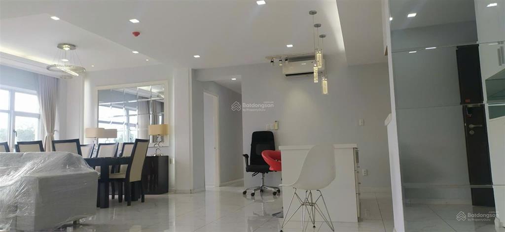 Bán căn hộ cc happy valley, 12.9 tỷ, 135 m2, 3pn, 2wc tại nguyễn văn linh, q7, tp. hcm