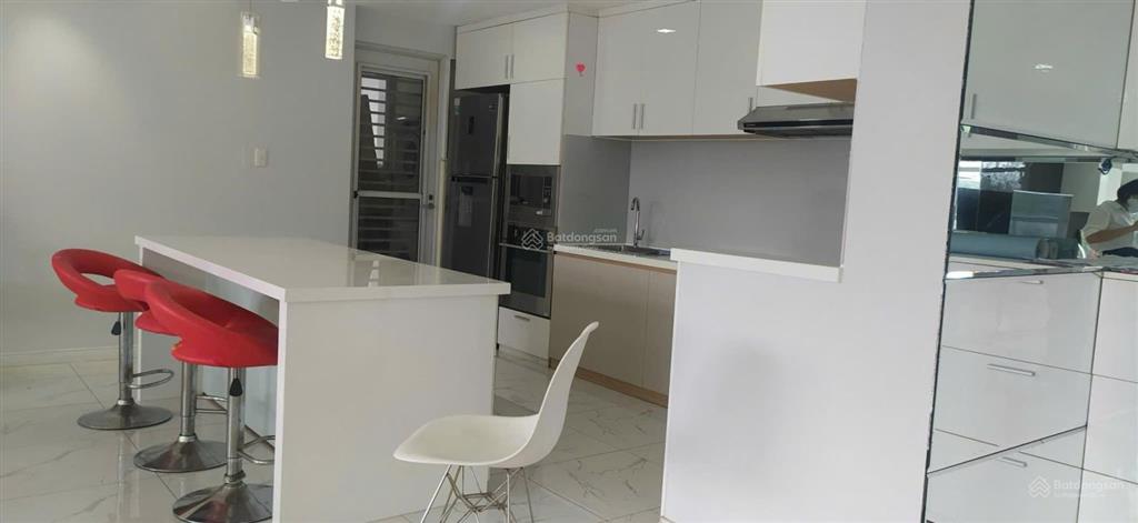 Bán căn hộ cc happy valley, 12.9 tỷ, 135 m2, 3pn, 2wc tại nguyễn văn linh, q7, tp. hcm