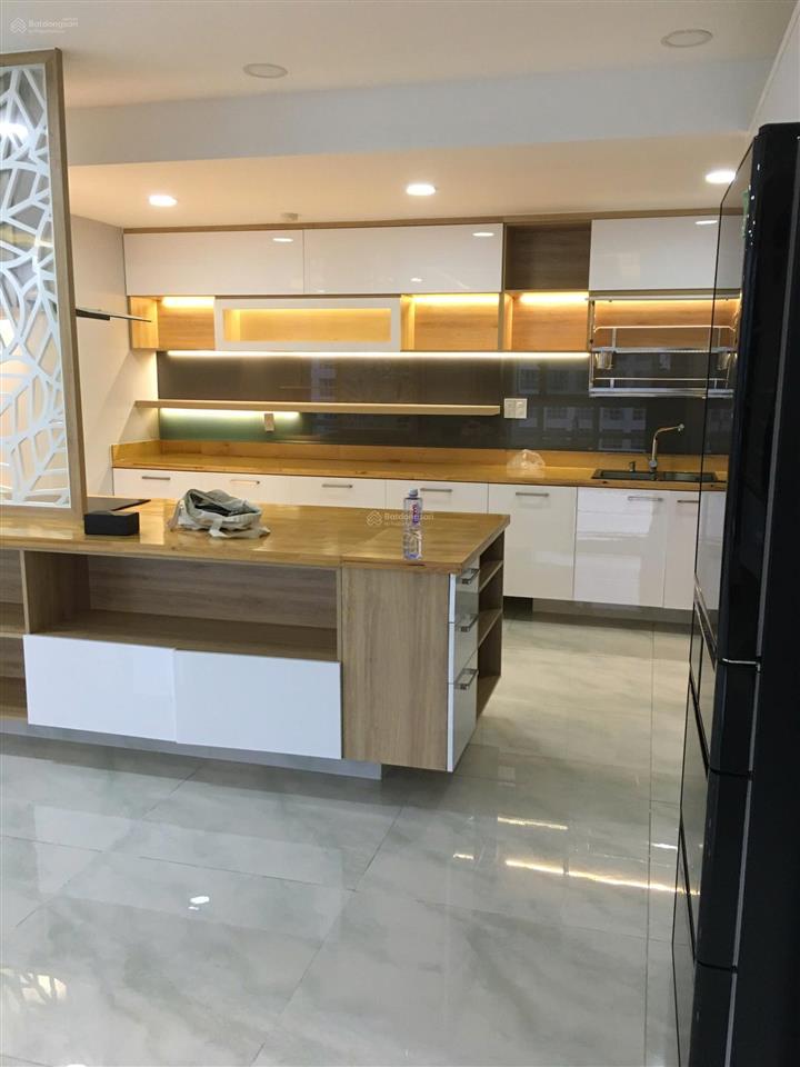 Cho thuê cc cao cấp tại happy valley, pmh, q7. 135m, 3pn, nt chuẩn chỉnh đầy đủ, chỉ 31t /tháng