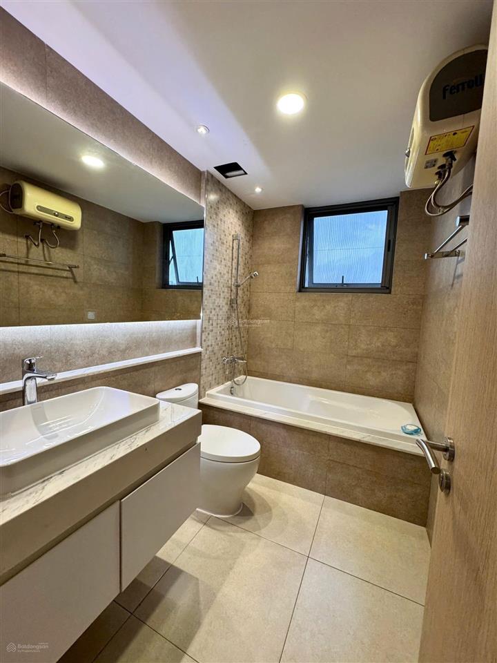 Cho thuê cc riverpark premier, 60 triệu, 146m2, 3pn, 2wc, q7, hcm