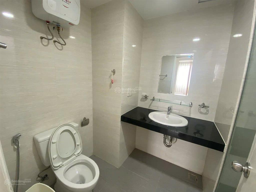 Cho thuê cc green valley, 31 triệu, 127m2, 3pn, 2wc ở tôn dật tiên, q7, hcm