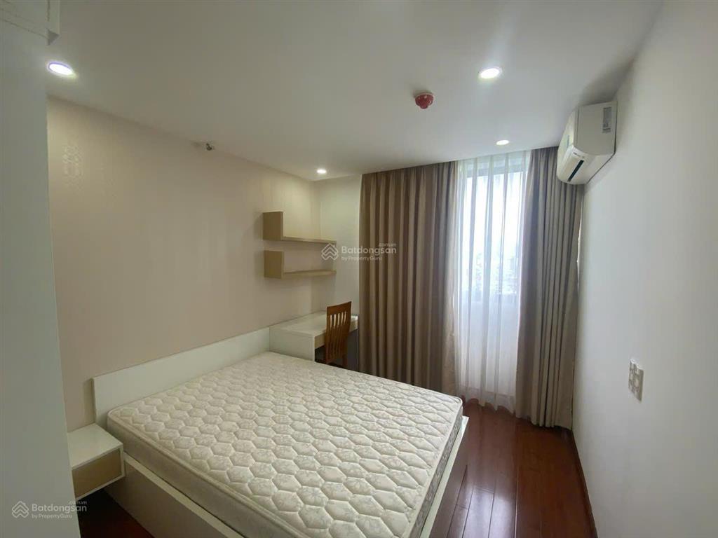Cho thuê cc green valley, 31 triệu, 127m2, 3pn, 2wc ở tôn dật tiên, q7, hcm
