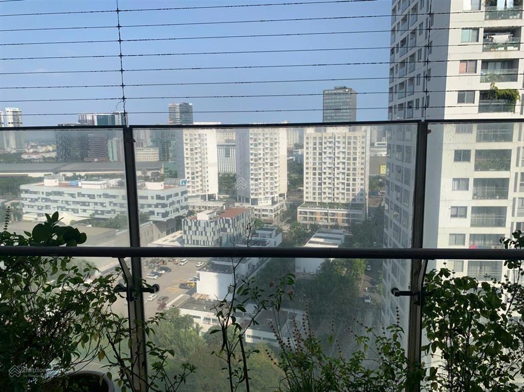Cho thuê căn hộ 3pn, 2wc, 127m2 tại green valley, 28 triệu vnd