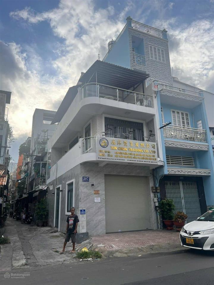 Bán nhà mặt phố tại 207, đường nguyễn tiểu la, quận 10, giá cực chất 12,8 tỷ, 45 m2
