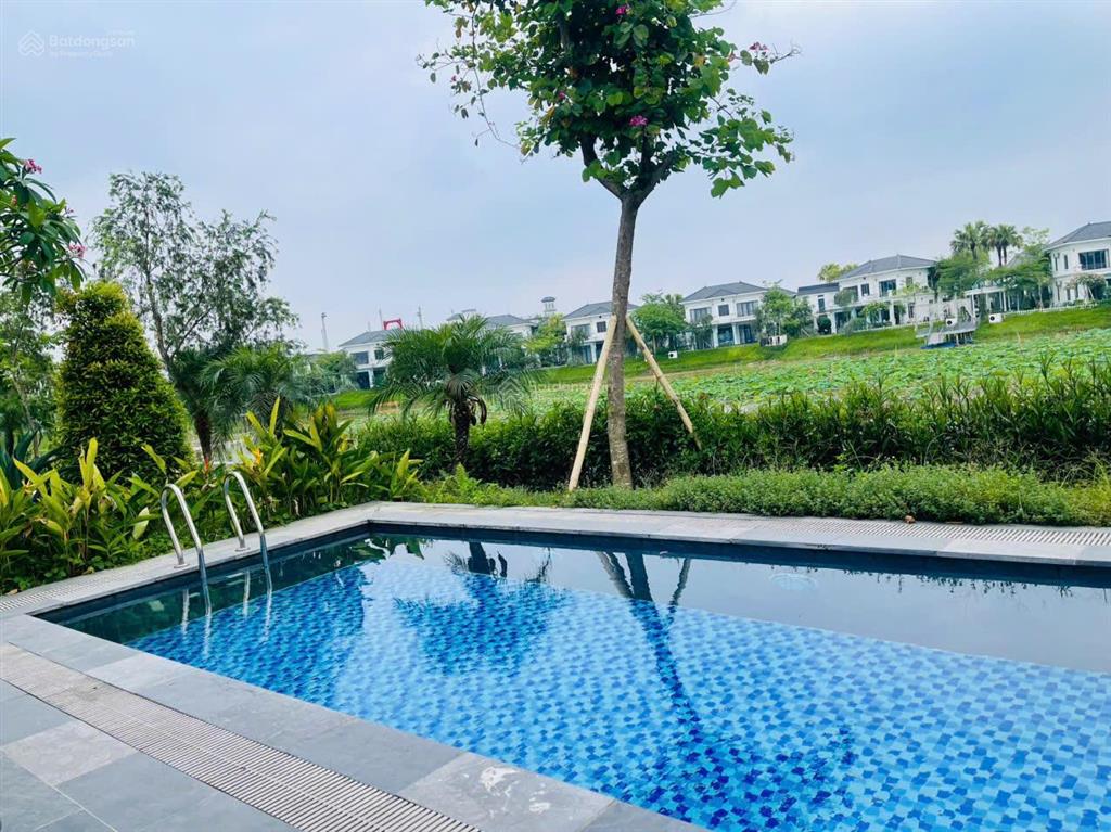 Đẳng cấp nghỉ dưỡng! biệt thự vườn vua view triệu đô giá chỉ hơn 5 tỷ