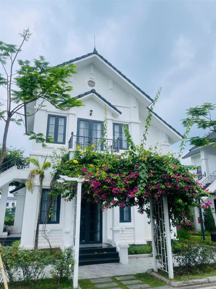 Đẳng cấp nghỉ dưỡng! biệt thự vườn vua view triệu đô giá chỉ hơn 5 tỷ