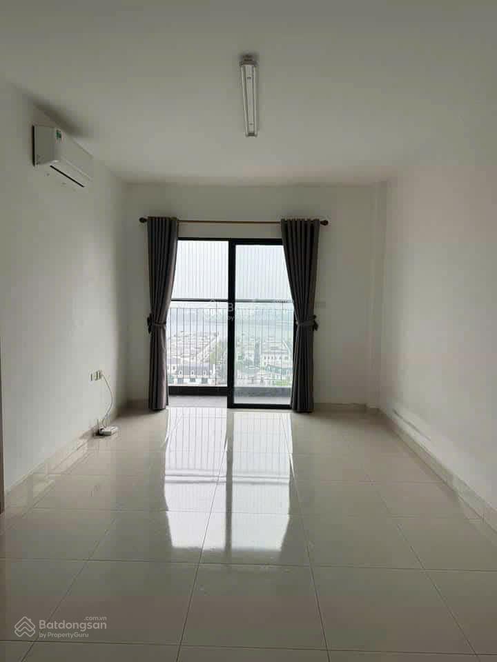 Vào ở ngay! giá 8tr/th. view hồ harmony vinhomes riverside, quanh năm thoáng đãng mát mẻ