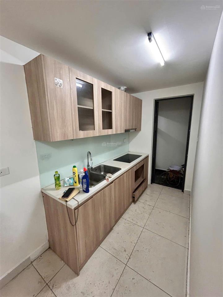 Vào ở ngay! giá 8tr/th. view hồ harmony vinhomes riverside, quanh năm thoáng đãng mát mẻ
