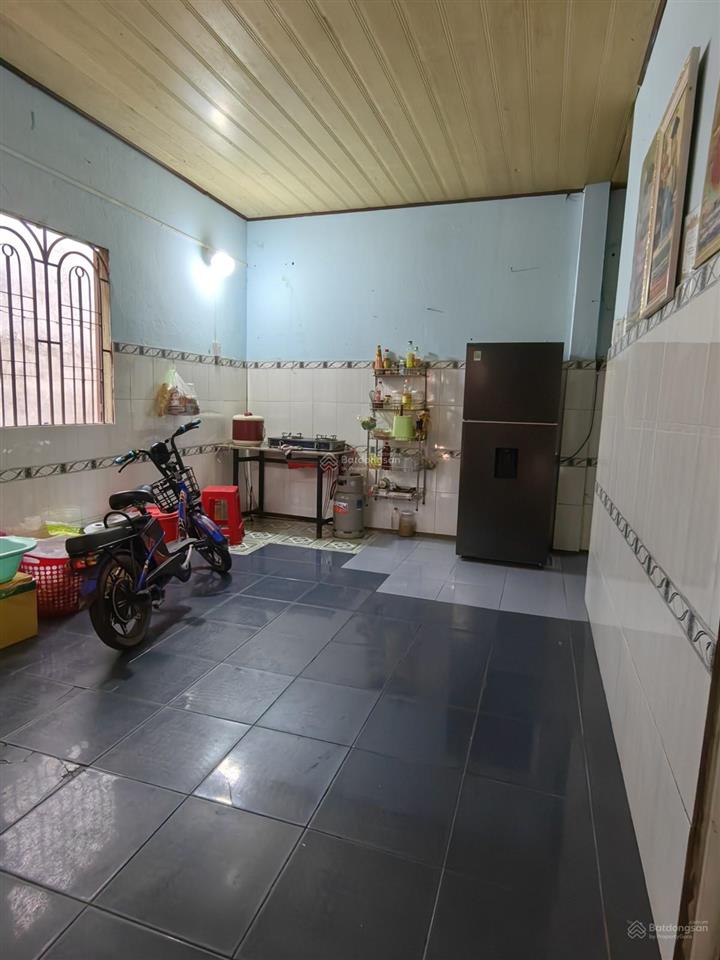 Giảm 400 triệu còn 6.6 tỷ, ngang 8m x 35m, 275m2, cách 1 căn ra mặt tiền trịnh thị dối