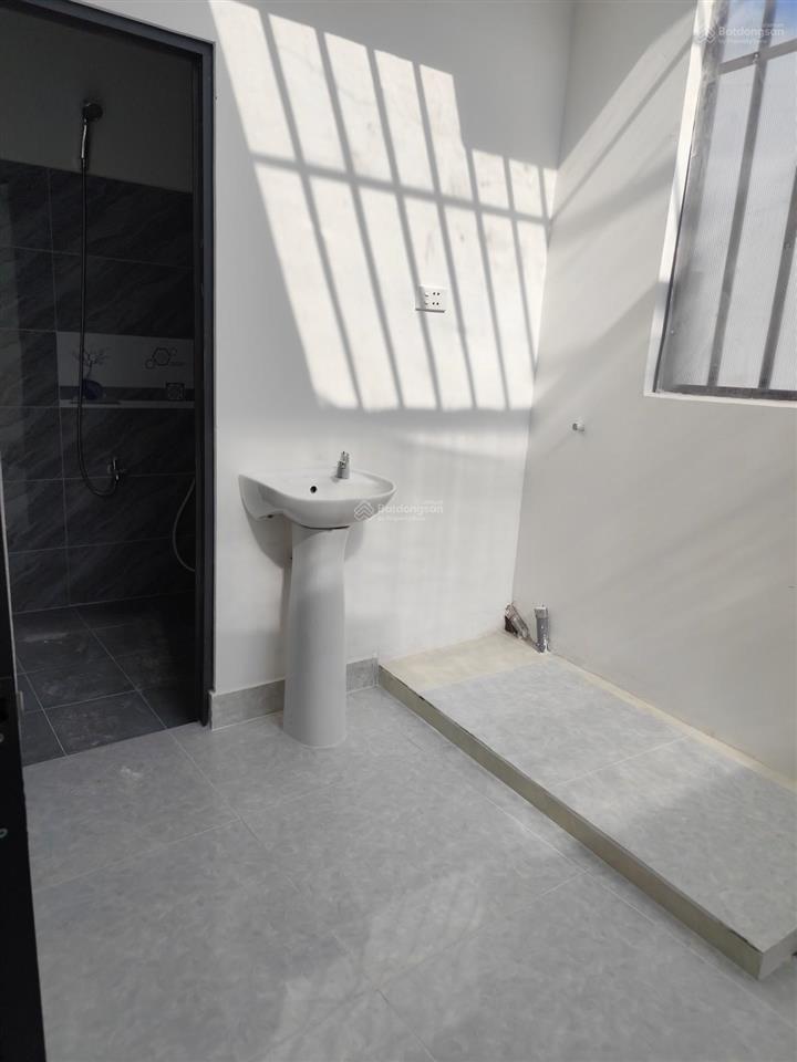 Bán nhà 2 tầng sát nguyễn thị thảnh, 55m², 3pn, sổ full thổ, giá 2.2 tỷ