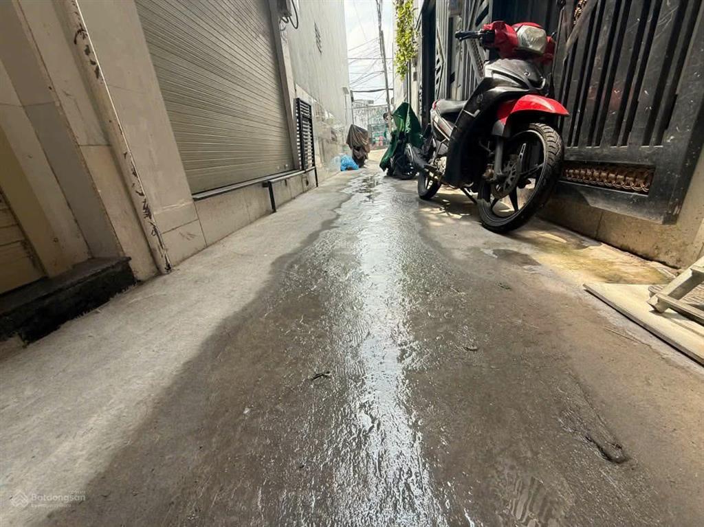 Bán nhà hiệp thành 17, quận 12 nhà 2 tầng, sổ hồng riêng, hoàn công đủ giá 2,25 tỷ