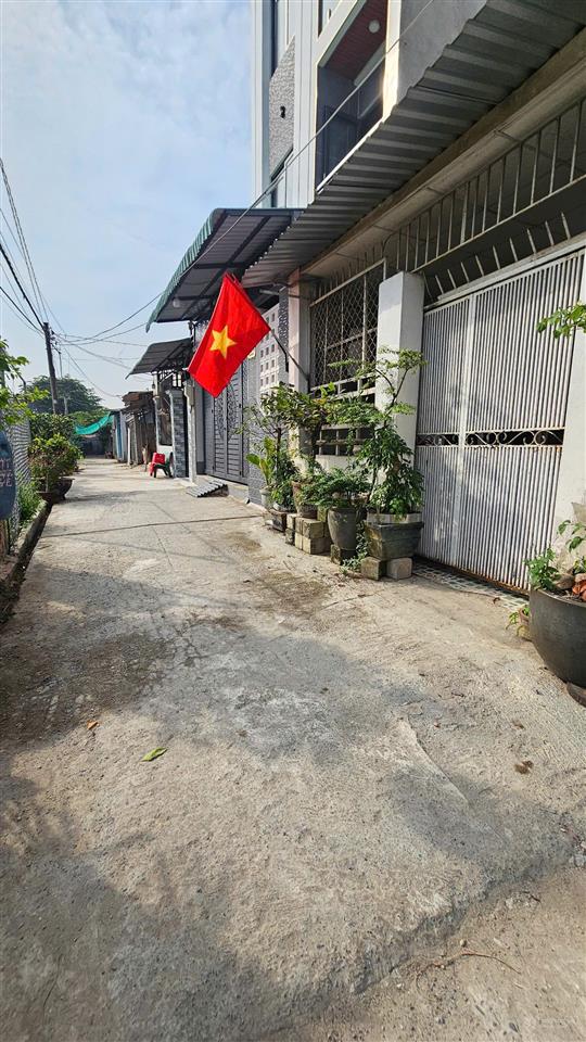 Bán nhà đất 4x15m sát chợ đông thạnh, hẻm ô tô, sổ riêng, giá 3.39 tỷ