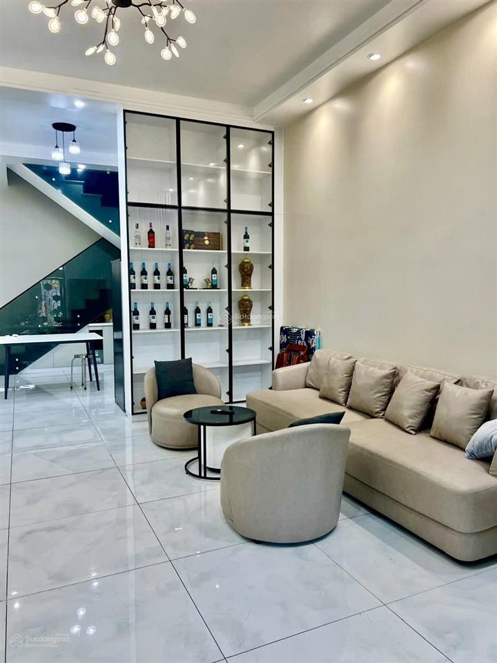 Bán nhà 3 tầng hẻm 8m nguyễn thị ra, ngang 5m, gần chợ đầu mối, giá 7,75 tỷ