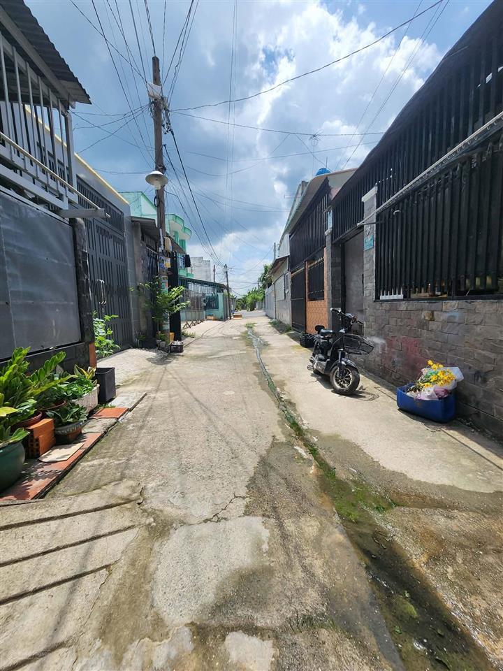 Bán nhà 1 xẹt tân thới nhì 25, ngang 5m, 67,1m², ô tô tới nhà, giá 3,25 tỷ