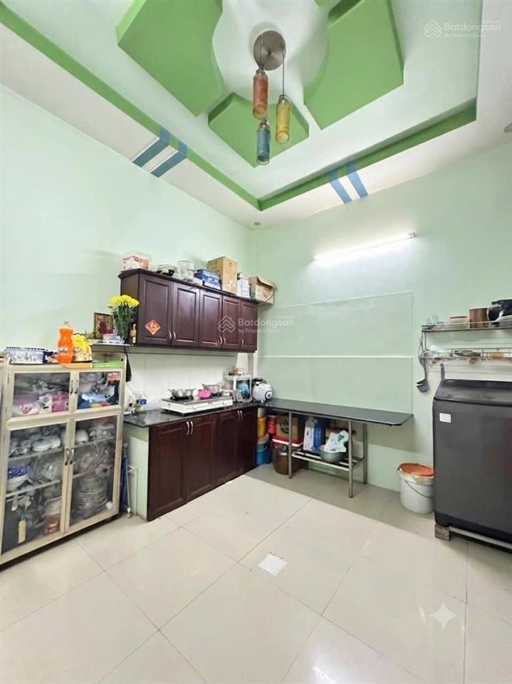 Bán nhà 3 tầng hẻm xe hơi đông thạnh cách đặng thúc vịnh 20m, giá 3,45 tỷ