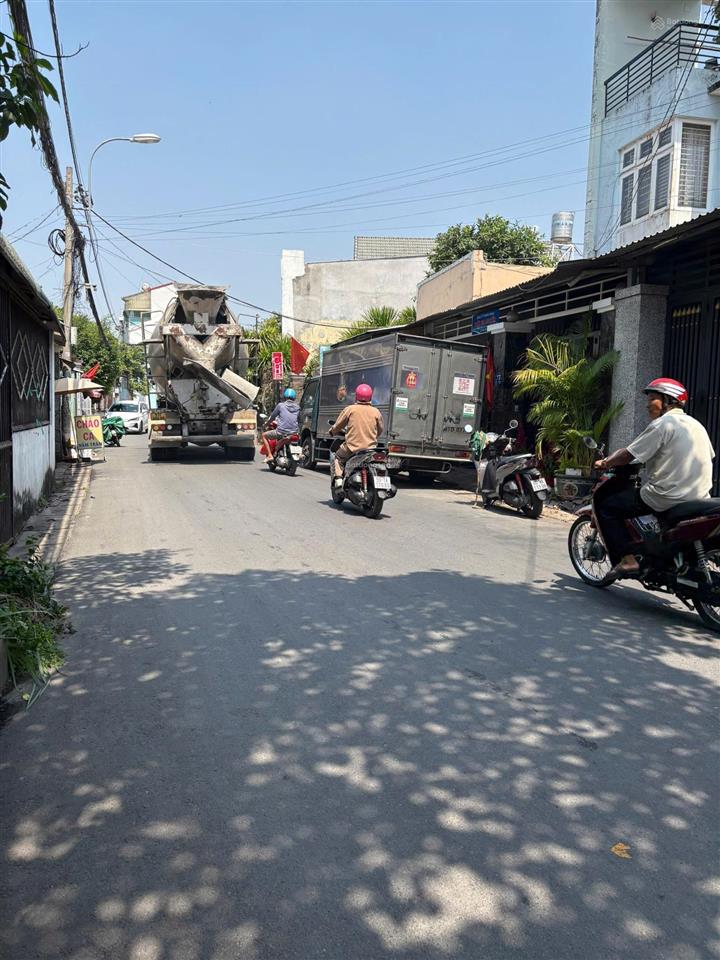 Đất bà điểm gần nguyễn thị sóc, ngang 5m, đường ô tô, sổ riêng, giá 4,25 tỷ