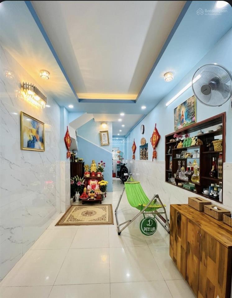 Nhà 80m2 ngang 5m 2 tầng 4pn 2mt ngay phố ẩm thực bông sao chỉ 6.x tỷ