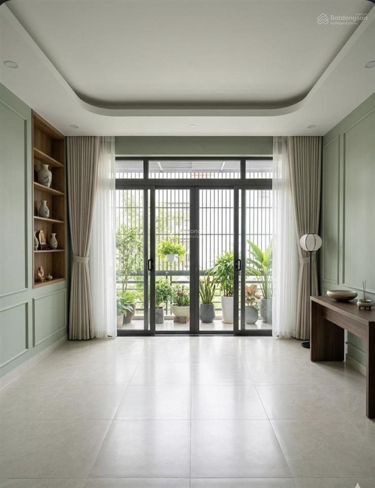 Nhà 80m2 ngang 5m 2 tầng 4pn 2mt ngay phố ẩm thực bông sao chỉ 6.x tỷ