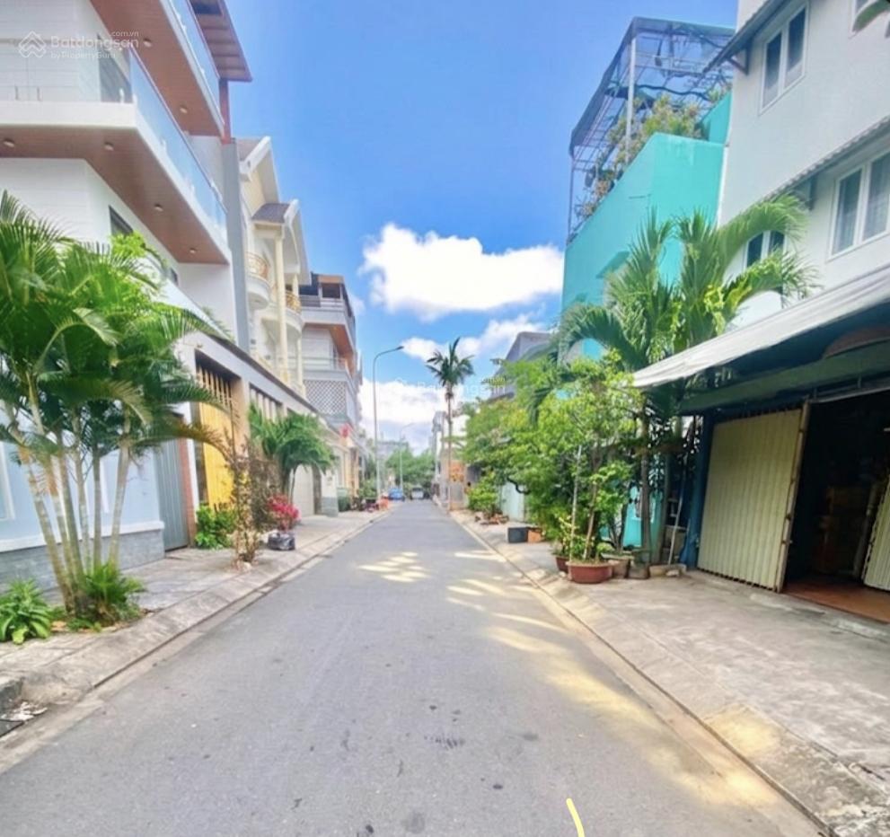 Nhà 80m2 ngang 5m 2 tầng 4pn 2mt ngay phố ẩm thực bông sao chỉ 6.x tỷ