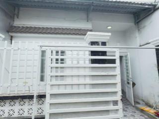 Bán nhà trệt lưng  dt 5m x 13m sổ hồng riêng có hổ bank
