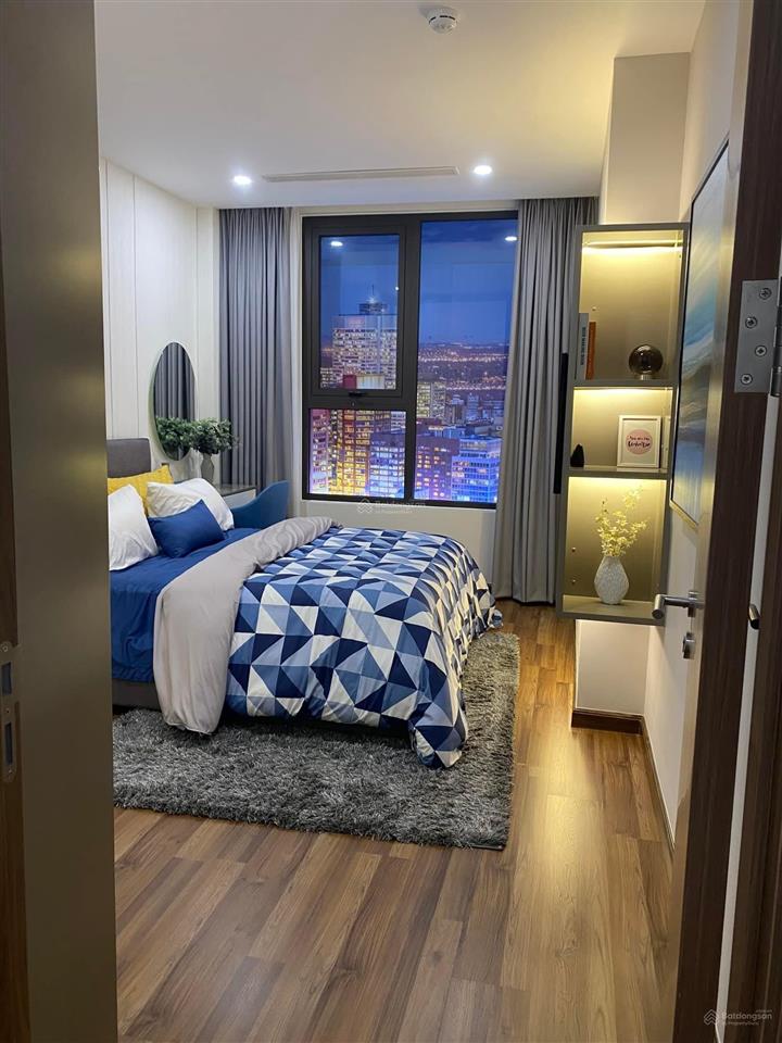 Bán căn hộ 66m, 2 ngủ 2vs, tầng trung tòa imperia garden nguyễn tuân, full nội thất, 7.9 tỷ.