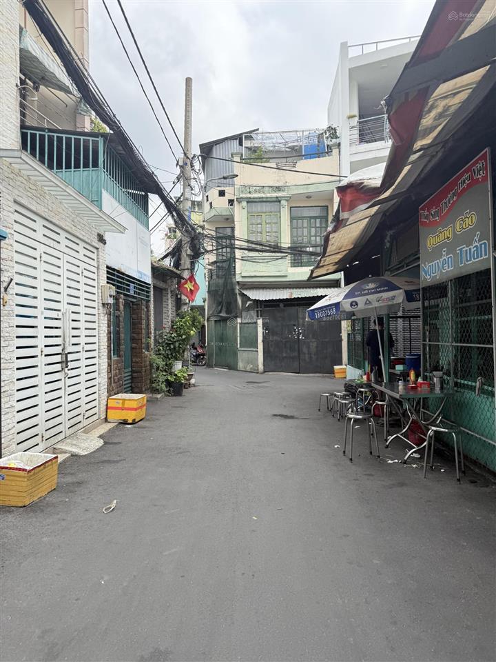 Nhà tân phú giáp tân bình phường tân sơn nhì ngay tân kỳ tân quý, gần sân bay 10 phút sổ hồng riêng