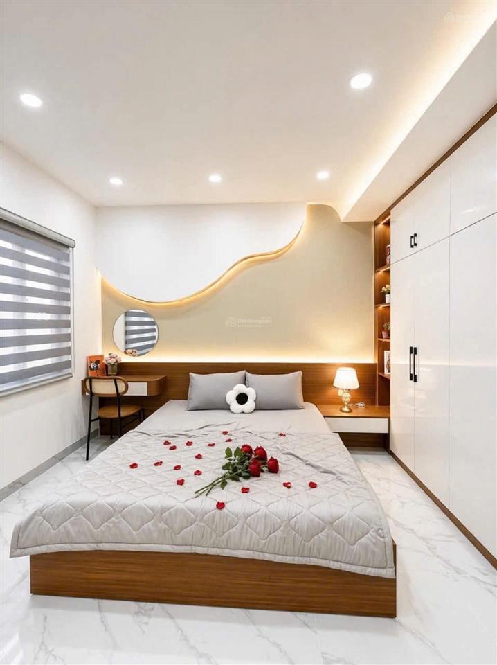 Cực hiếm nhà mới, phường phú thuận quận 7  kd tốt  full nội thất  5.8 tỷ.