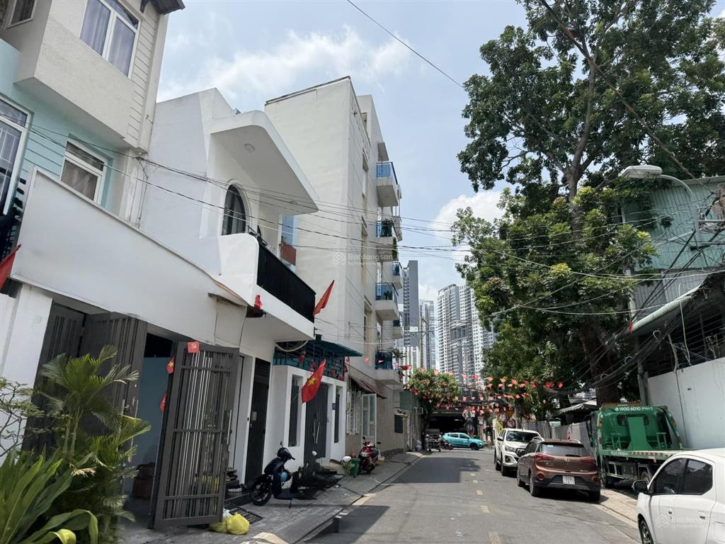 Bán nhà 60m2, đường số  lâm văn bền, cạnh lotte mart, phường tân quy, q7 chỉ 6,5 tỷ