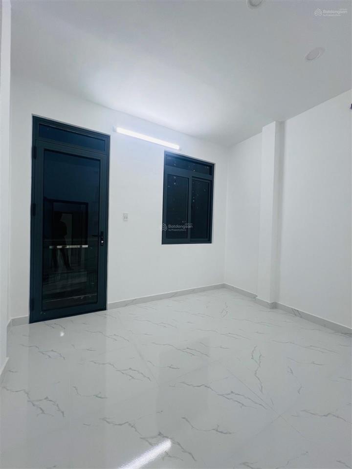 Bán nhà 2 tầng mt hẻm 1 sẹt  xéo bên phú mỹ hưng  chợ phước long  phạm hữu lầu  nhỉnh 5tỷ