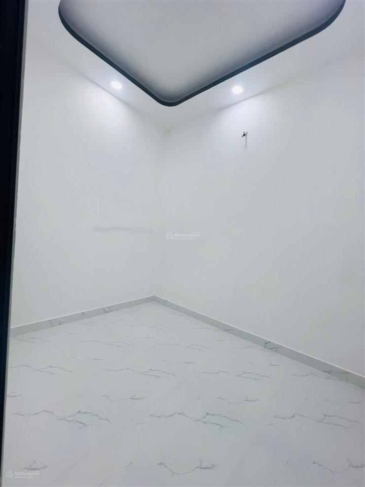 Bán nhà 2 tầng mt hẻm 1 sẹt  xéo bên phú mỹ hưng  chợ phước long  phạm hữu lầu  nhỉnh 5tỷ