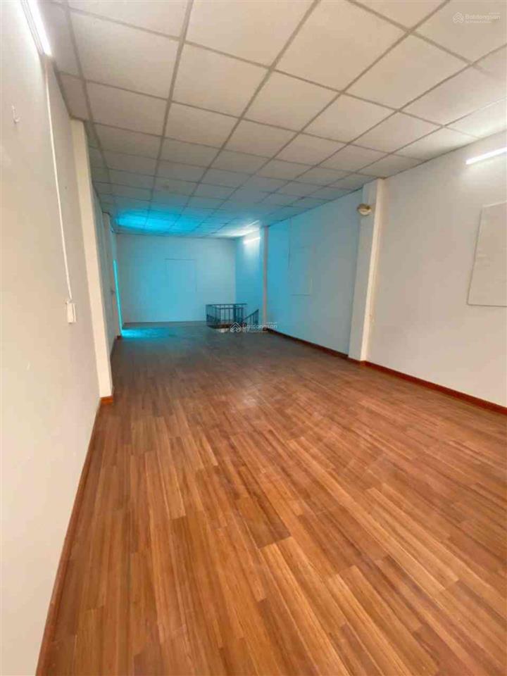 Bán nhà riêng tại đoàn văn bơ, 6,6 tỷ, 67m2, 2pn, 2wc, 2 tầng