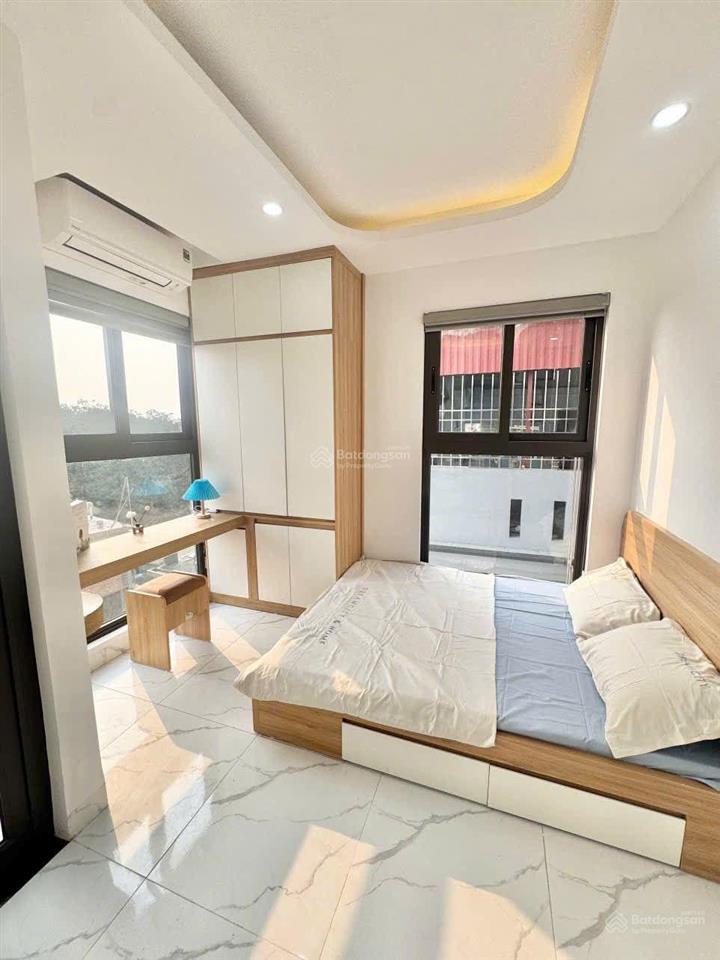 Siêu phẩm! toà dòng tiền 75m*7t oto 20m,sát phố, 2 thoáng, xây mới,tổng 18p dòng tiền 100tr/ tháng