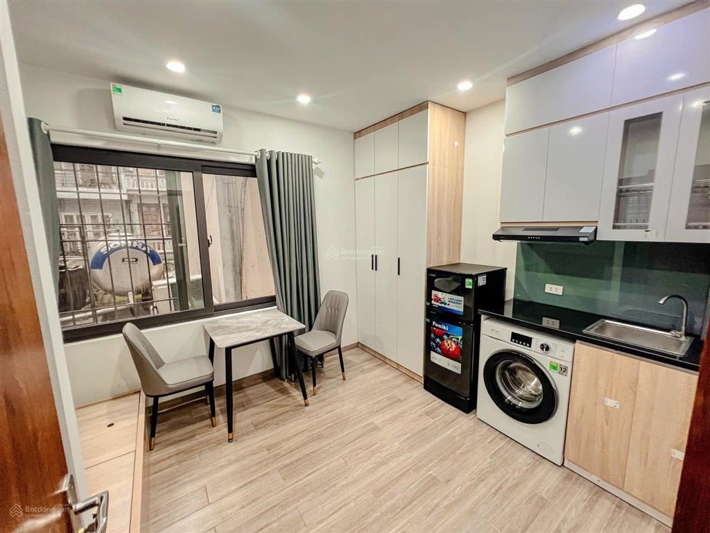 Bán tòa dòng tiền cầu giấy 64m²*5t, sát phố, ngõ thông ba gác, 2 thoáng, tm, nở hậu, pccc