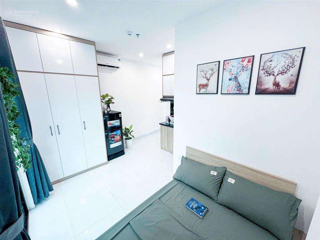 Sốc! toà chdv láng 60m2*6t*9pkk, sát phố, ba gác, 2 thoáng, nở hậu, tm, pccc, xây mới, sổ chính chủ