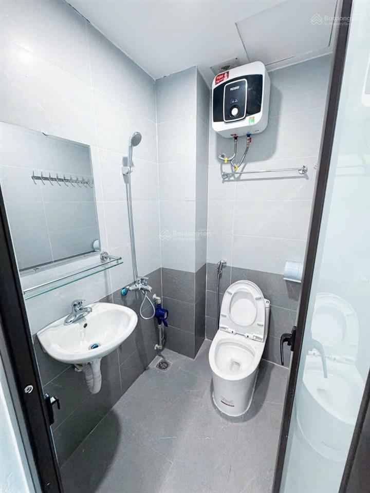 Sốc! toà chdv láng 60m2*6t*9pkk, sát phố, ba gác, 2 thoáng, nở hậu, tm, pccc, xây mới, sổ chính chủ
