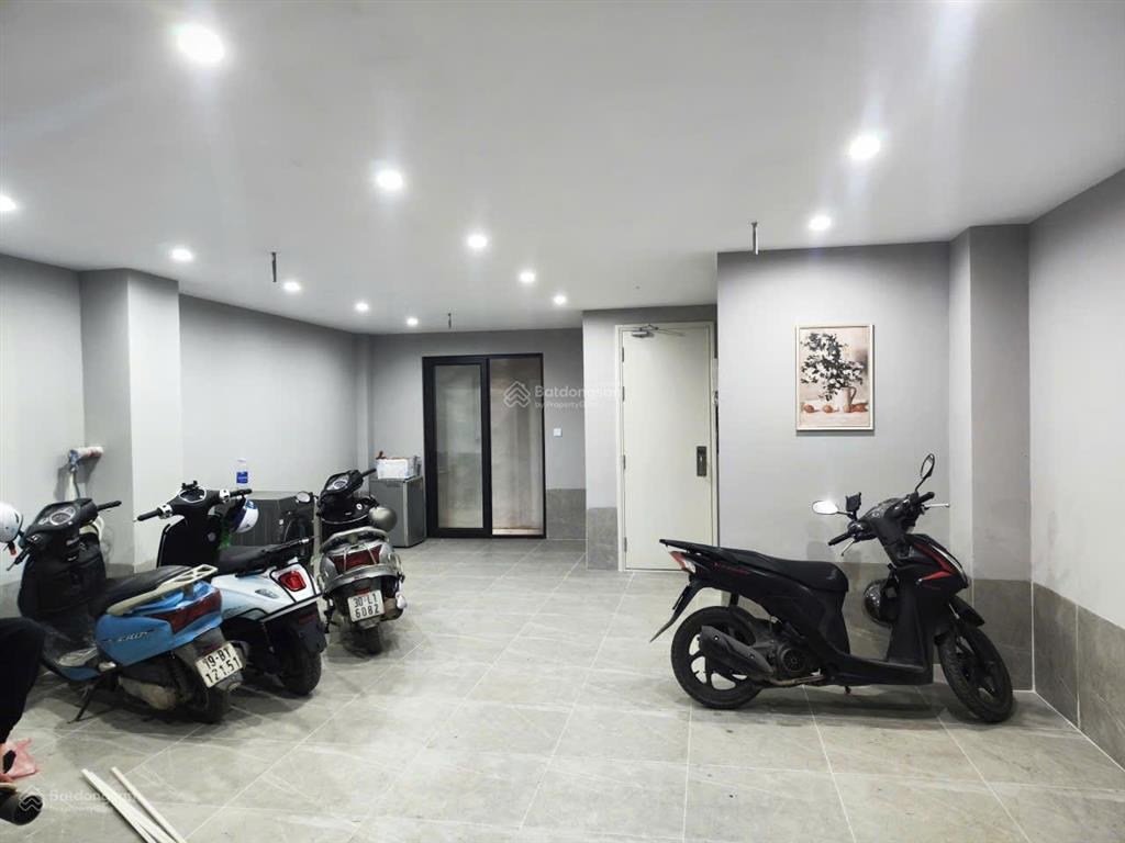 Toà chdv 80m2*7t hồ tùng mậu, sát phố,3 gác,ngõ thông,xây mới,2 thoáng,thang máy,pccc,sổ vuông