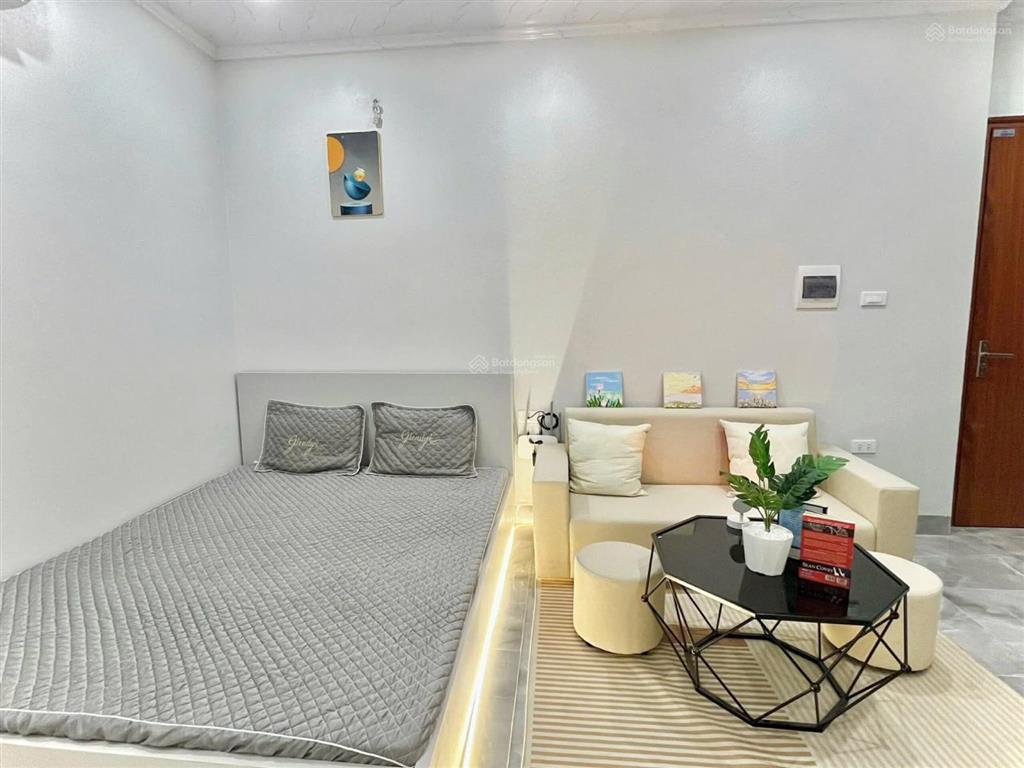 Ngộp bank! bán toà chdv 63m2*8t*14 pkk cầu giấy, ngõ ô tô, 2 thoáng, nở hậu, tm, pccc, gpxd