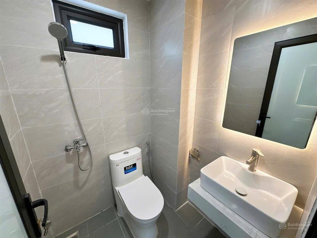 Cực rẻ! toà chdv yên hoà 70m2*5t*9pkk, ô tô 30m, ngõ thông ba gác, sổ vuông, dòng tiền 50tr/ tháng