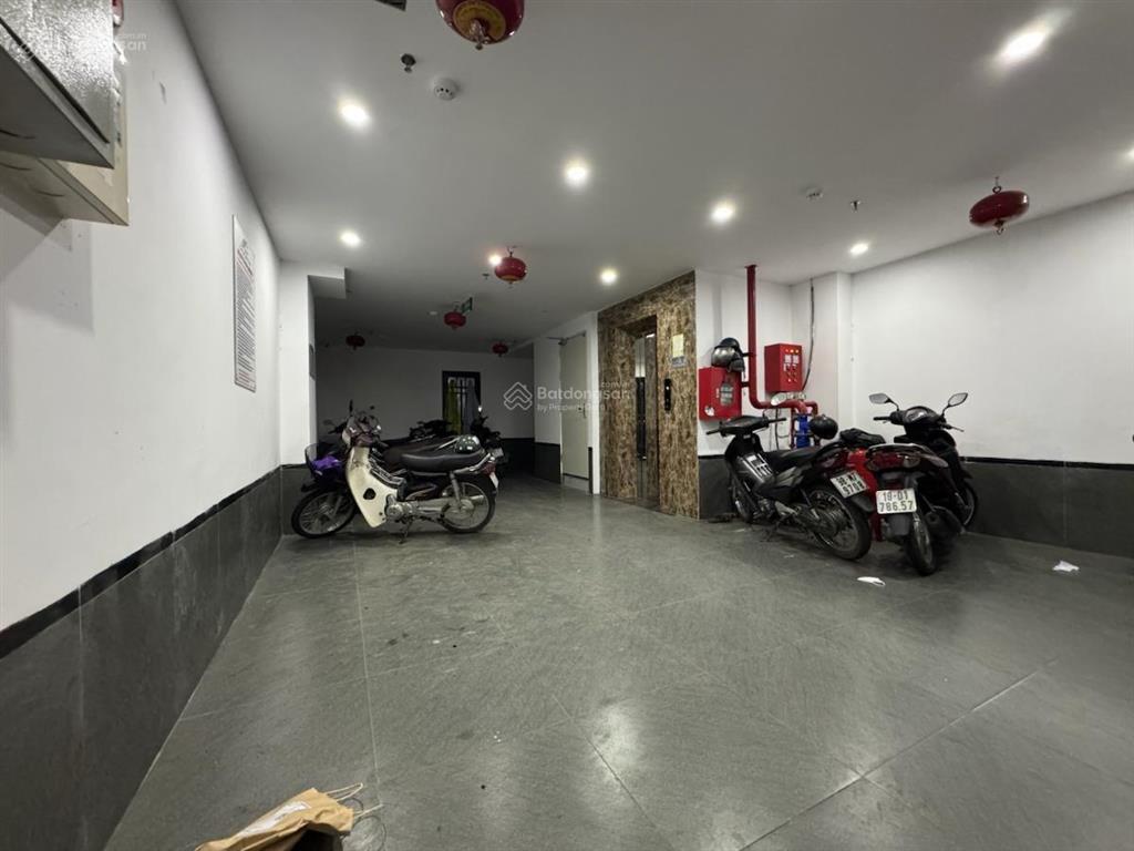 Cực hiếm! toà chdv văn cao 70m2*8t*15pkk, 2p hồ tây, 2 thoáng, ba gác, ngõ nông, xây mới, nở hậu
