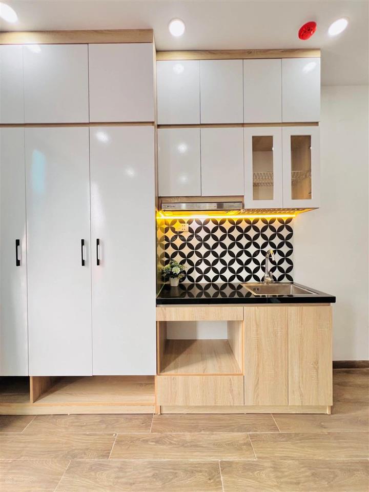 Giá tốt! p đội cấn toà chdv 80m2*7t*18pkk, ô tô 30m, 2 thoáng, nở hậu, dt~100tr/th, xây mới, pccc