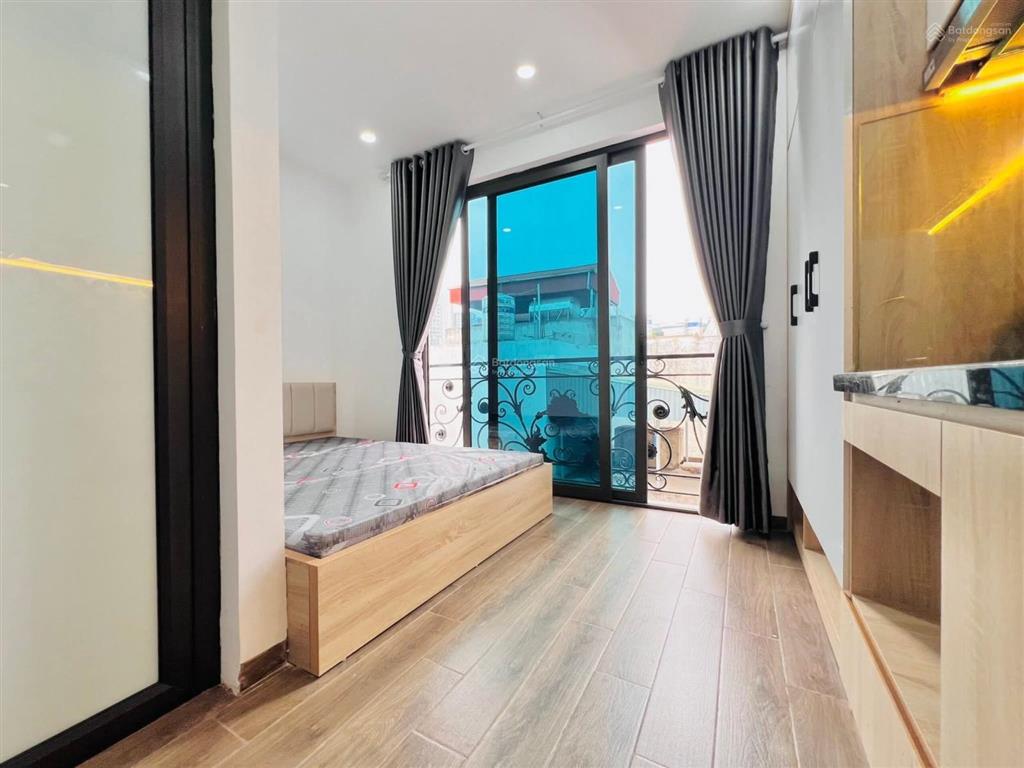 Giá tốt! p đội cấn toà chdv 80m2*7t*18pkk, ô tô 30m, 2 thoáng, nở hậu, dt~100tr/th, xây mới, pccc