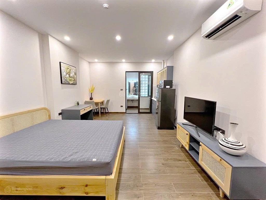 Phố vip khâm thiên 75m2*7t*20pkk, sát phố, ô tô 20m, sổ vuông, xây mới, full khách, dt ~100tr/ th.